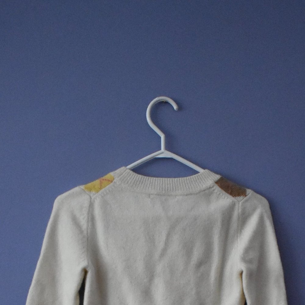 GAP Winter Sweater - Picture 5 of 5